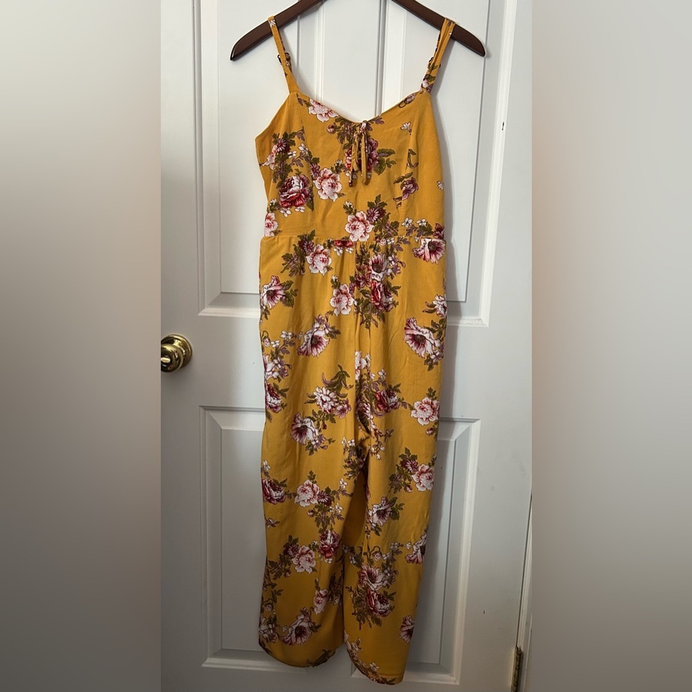 Xhilaration Golden Yellow Floral Jumpsuit with Wide Cropped Legs Size Large